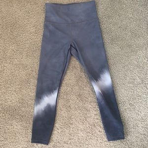 Athleta 7/8 Tie Dye Leggings (Size XS)